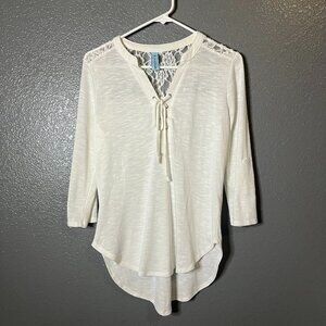 Fasis Size Med White/Cream Lace Accent Lace-Up High-Low Tunic Top